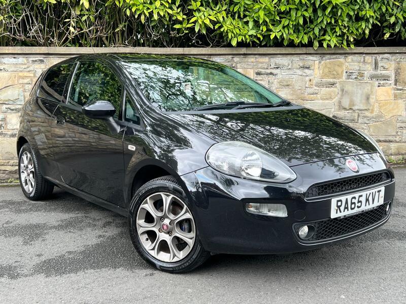 View FIAT PUNTO 1.2 Punto 3-door 1.2 8v 69hp Easy+